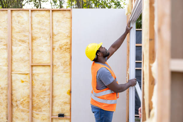 Best Insulation Repair Services  in Seneca, KS